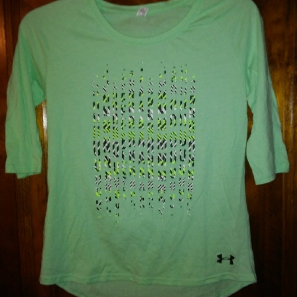 Girl's Under Armour 3/4 Length Sleeve Shirt